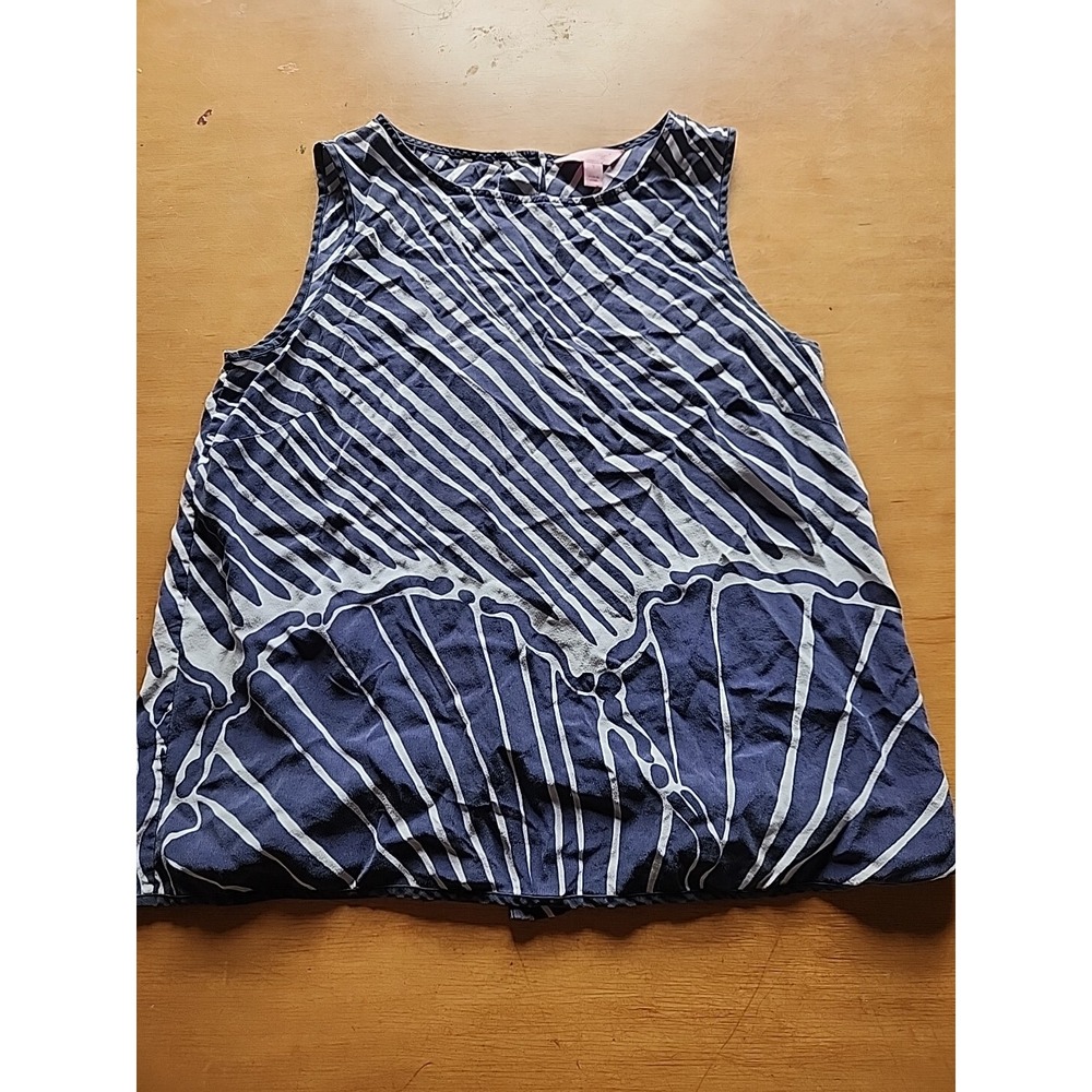 Lilly Pulitzer 100% Silk Top Gold Enamel Button‎ Back Blouse Size XS Tank
